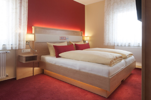 Double rooms to feel at ease in - full of atmosphere – very comfortable - Hotel Ingrid in Steinhude